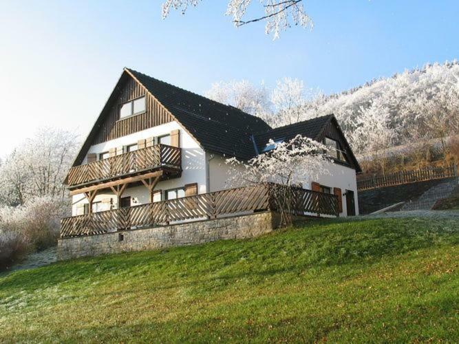 Nice Holiday Home Near Ski Area Medebach Luaran gambar